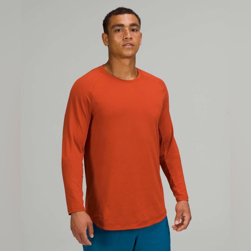 LULULEMON (lot of 2) - Drysense Long Sleeve - Mens Medium